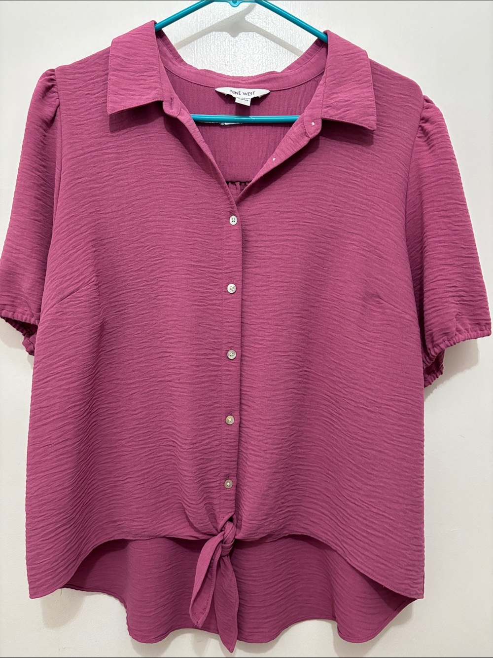 XL Nine West Mauve Button-Front Tie-Hem Blouse